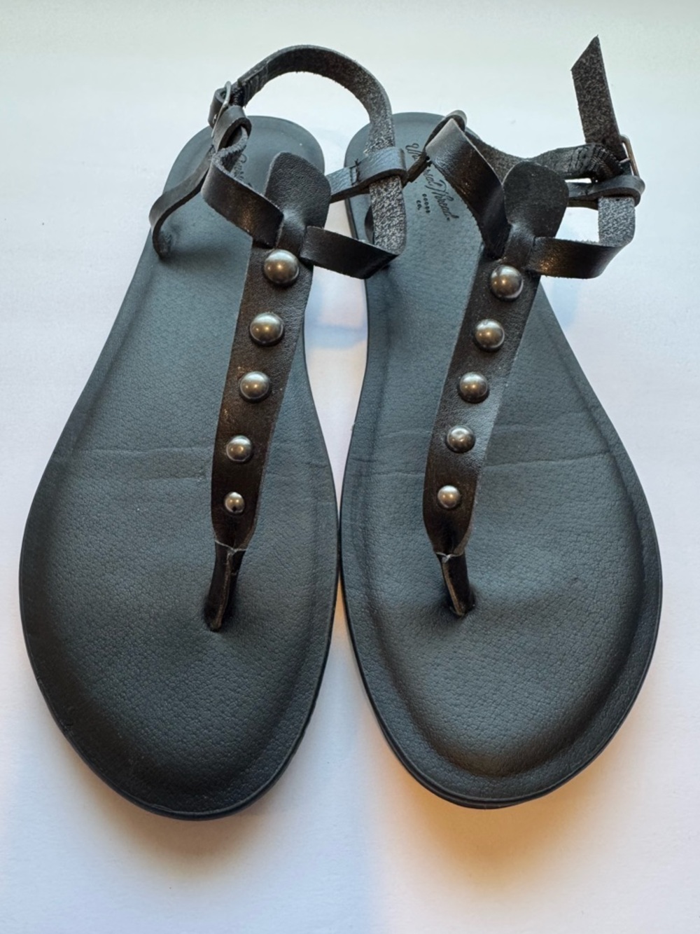 Black Thong Sandals